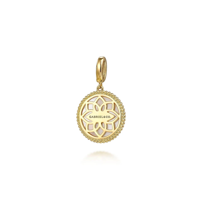 Mother Pearl Diamond Flower Pendant