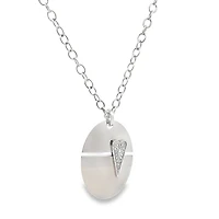 Union Round Medallion Necklace with Diamond Heart