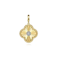 Diamond Clover Pendant 24MM