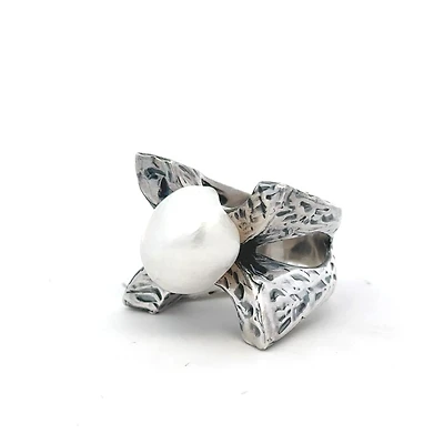 Silver Cross and Pearl Ring (Size 7.5)