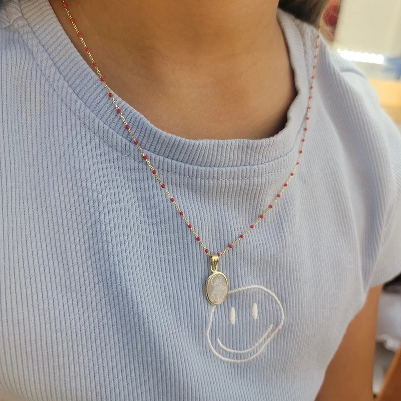 Milagrosa Oval Mother Pearl 14MM Pendant
