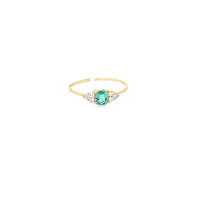 Yellow Gold Ring with Oval Cut Emerald and Diamonds