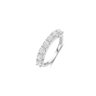 Seven Sparkle Silver Ring