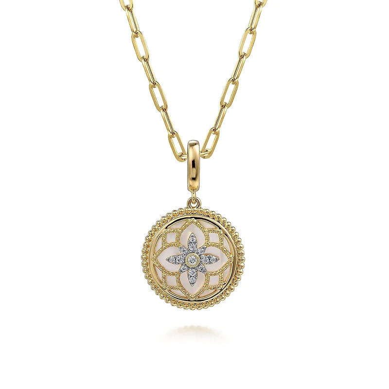 Mother Pearl Diamond Flower Pendant