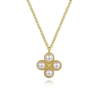 Pearl Flower Necklace