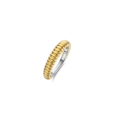 Ribbed Skinny Golden Ring