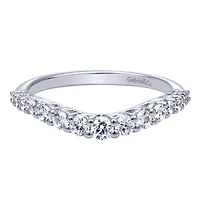 Curved Diamond .50CT Band