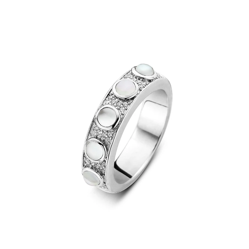 Quartz Splendor Ring