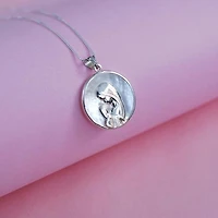 Virgen Nina Mother Pearl Silver Pendant 25.5MM