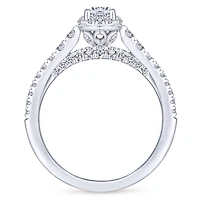 Round Diamond Halo Ring