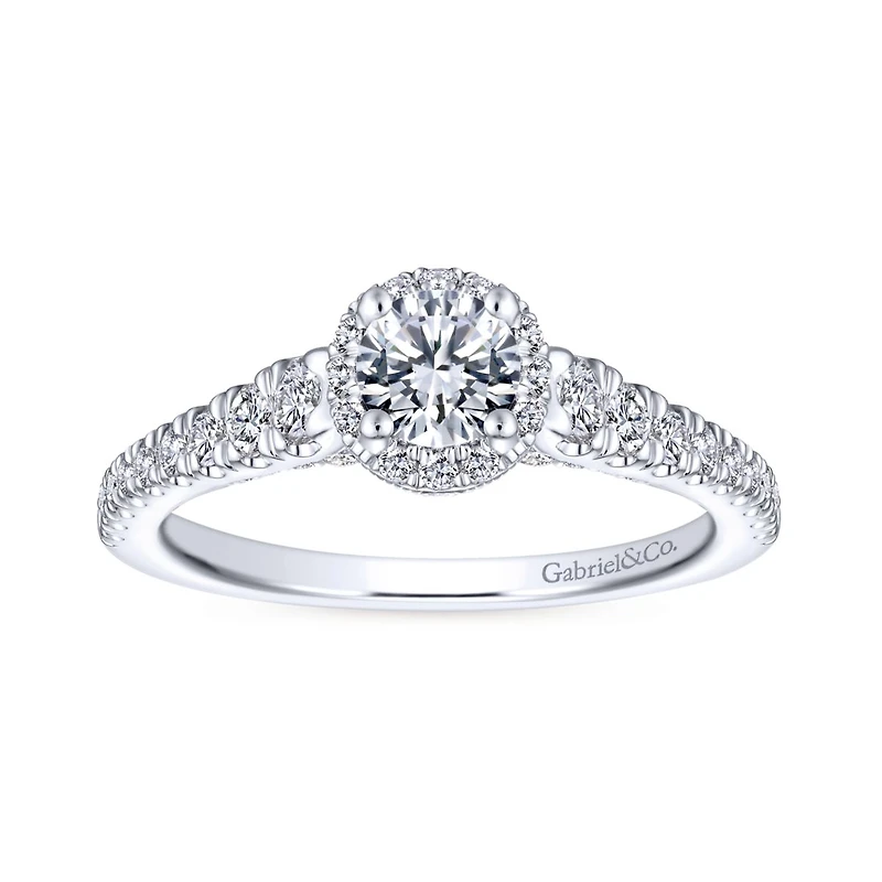 Round Diamond Halo Ring