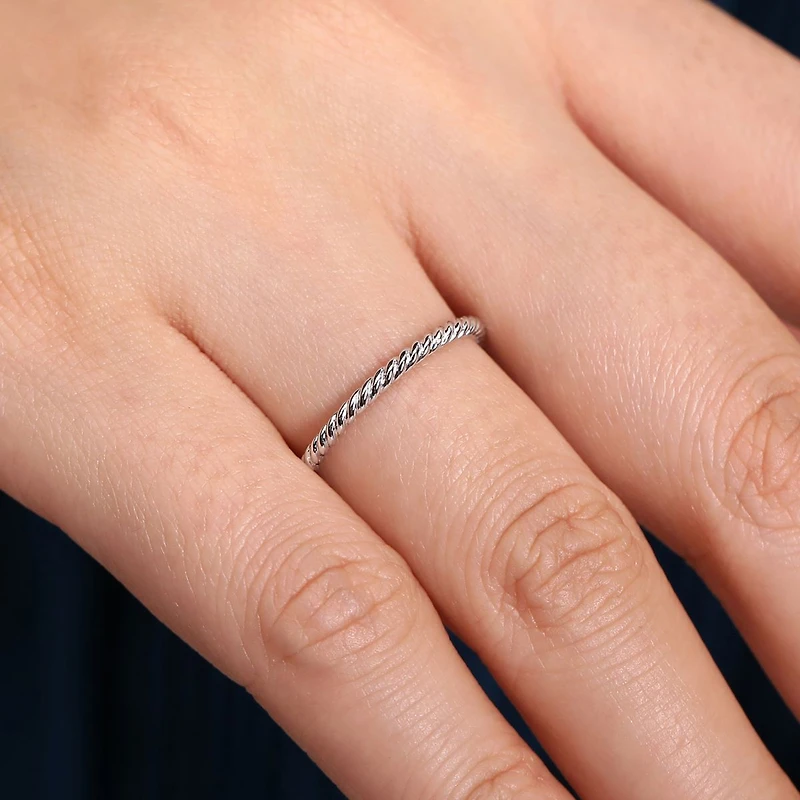 14K White Gold Twist Ring