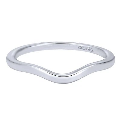 Curved Polished Wedding Band