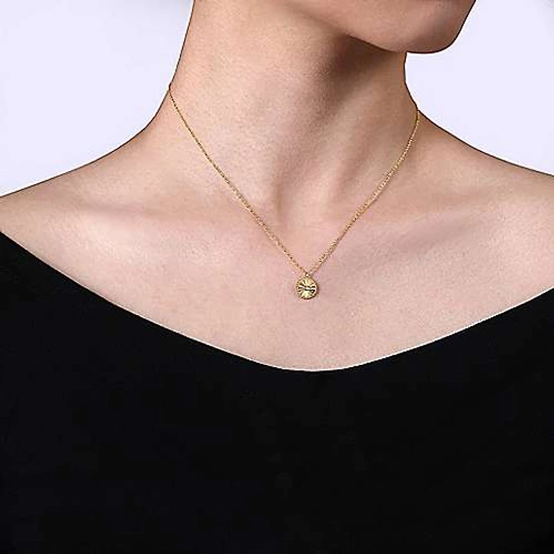 Diamond Flutted Sun Necklace