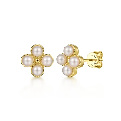 10MM Pearl Flower Stud Earrings