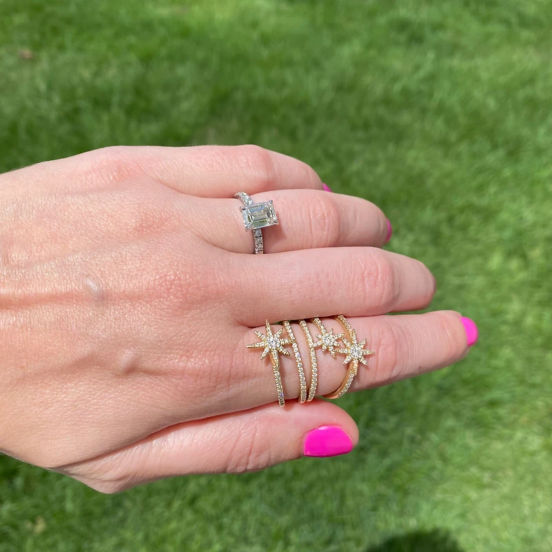 Star Cluster Diamond Ring Yellow Gold
