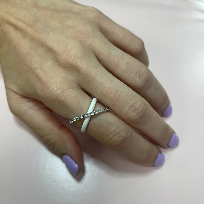Crossover Diamond Agate Ring