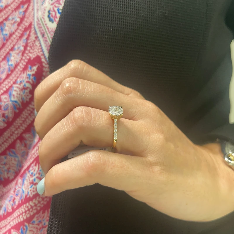 1.50ct Diamond Solitaire Illusion Shank Yellow Gold Ring