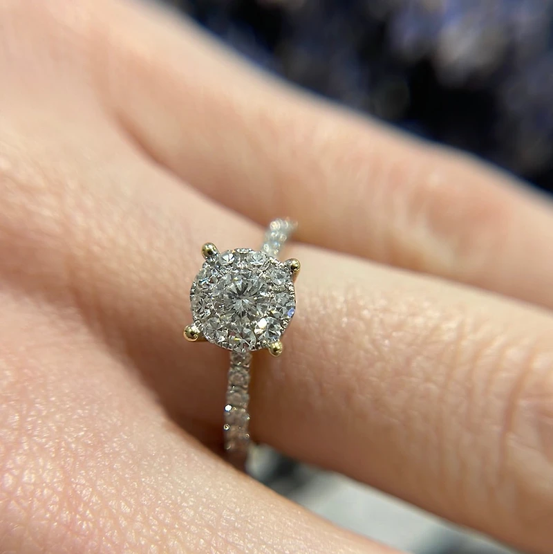 1.0ct Diamond illusion Shank Yellow Gold Ring