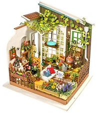 DIY Mini House - Miller's Garden