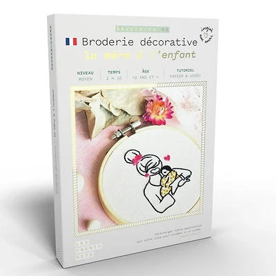 Decorative Embroidery Kit - "la mère à l’enfant"