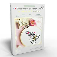 Decorative Embroidery Kit - "la mère à l’enfant"