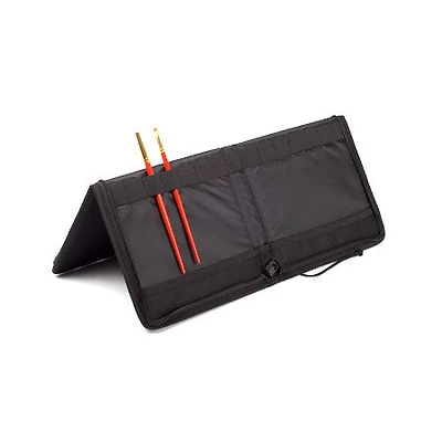 Étui et porte-pinceaux