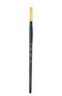 Oval paintbrush with a short handle