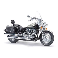 Scale Model Kit - Yamaha XV1600 Road Star Custom