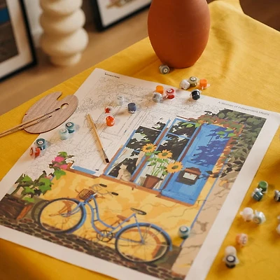 Paint by Numbers - Woman of Independant Means