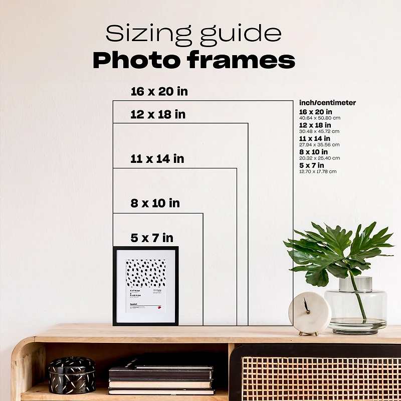 Iqualuit Gallery Photo Frame - White