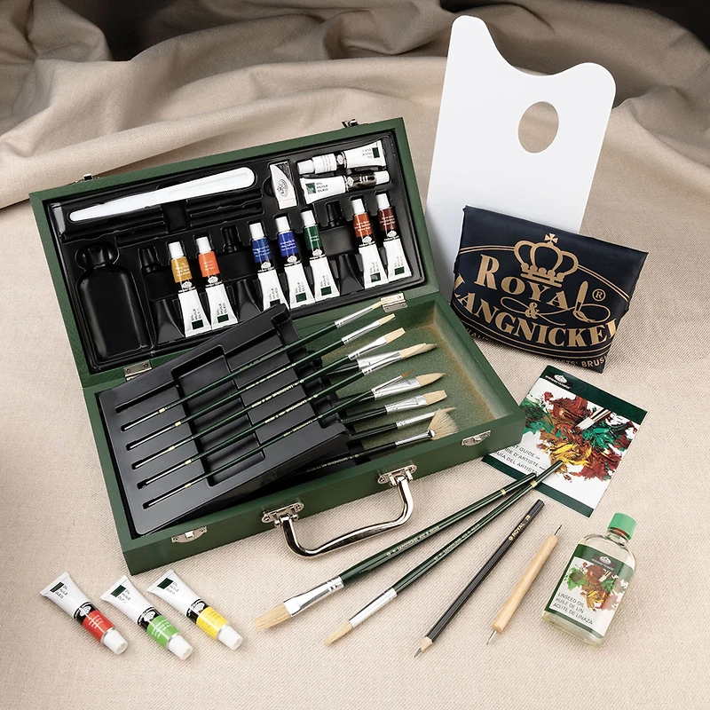 Oil Wooden Box Kit - 33 Pieces