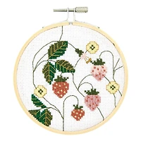 Kit broderie point de croix - fraises