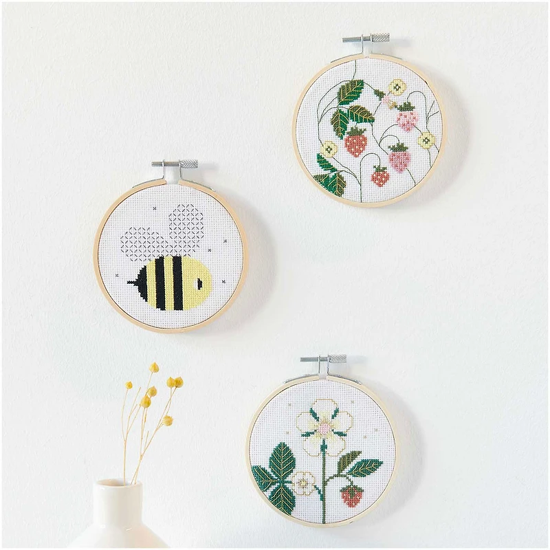 X-Stitch Embroidery Kit - Bee