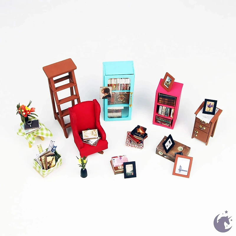 Mini maison DIY - La salle d'étude de Sam