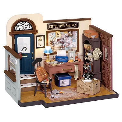 DIY Mini House - Mose's Detective Agency
