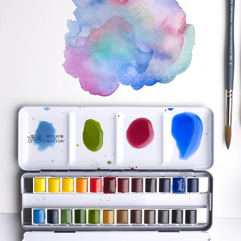 Professional Watercolour Travel Tin - 24 Half Pans