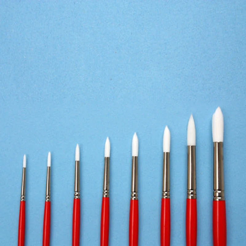 Round University paintbrush