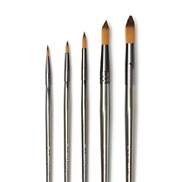 Long handled round paintbrush