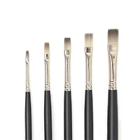 Synthetic hair short flat paintbrush