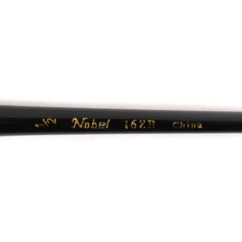 Flat paintbrush with short handle