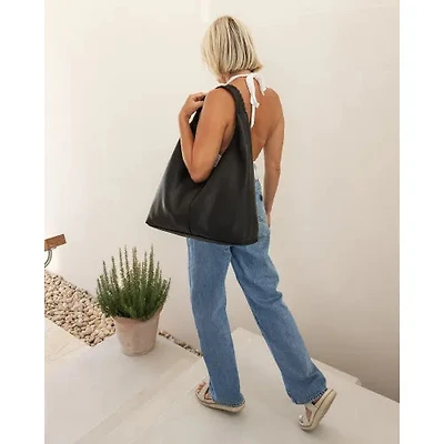 Louenhide Avery Shoulder Bag