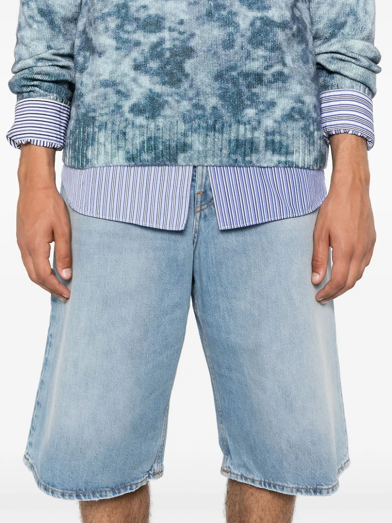 ACNE STUDIOS -Straight Leg Denim Shorts in Blue