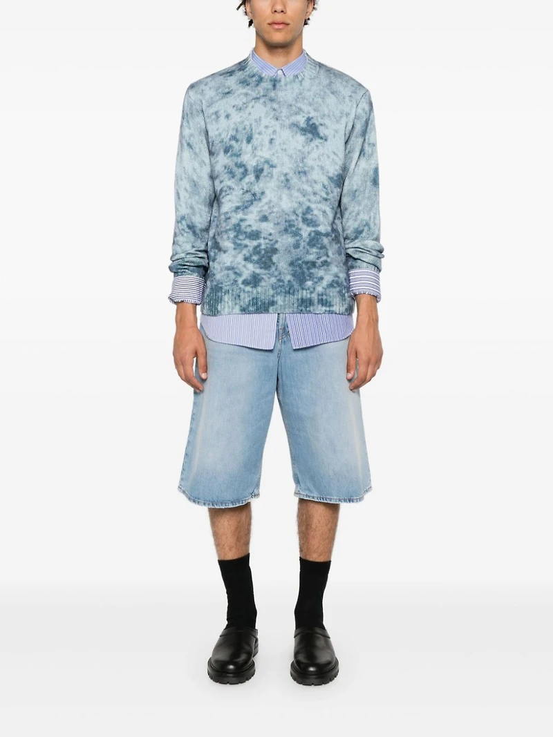 ACNE STUDIOS -Straight Leg Denim Shorts in Blue