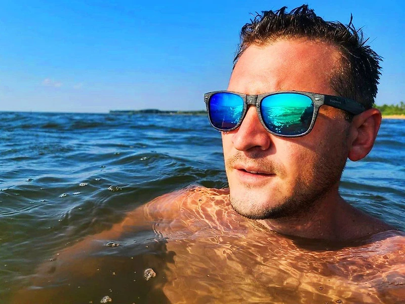 Classic Timber - Black Emerald Polarized