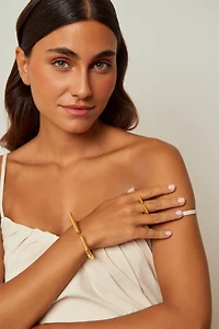 Anillo Esencia Omega