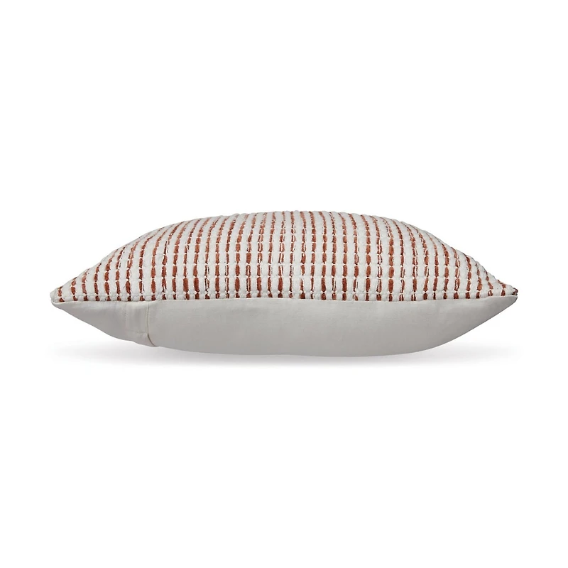 Nashlin Pillow (4/CS)