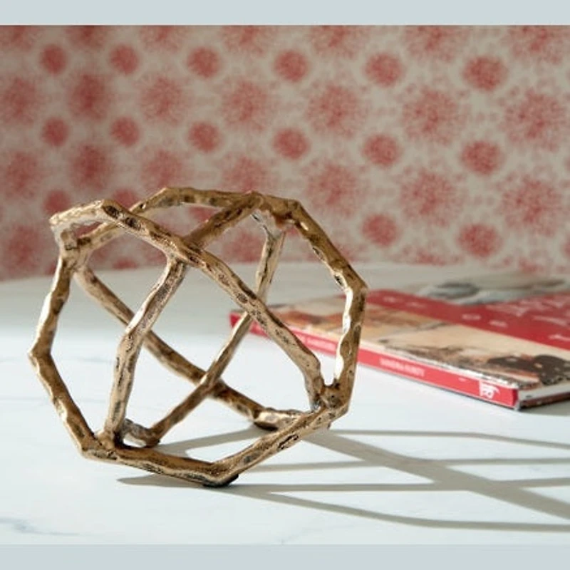 Laddington Sculpture (2/CS)