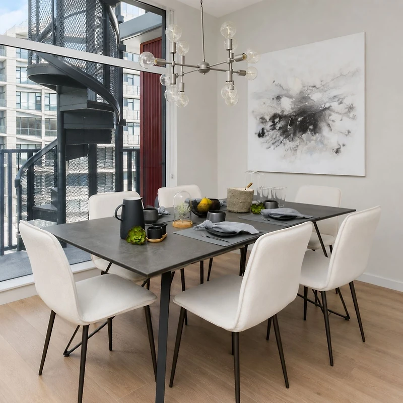 Ivalin Dining Chair
