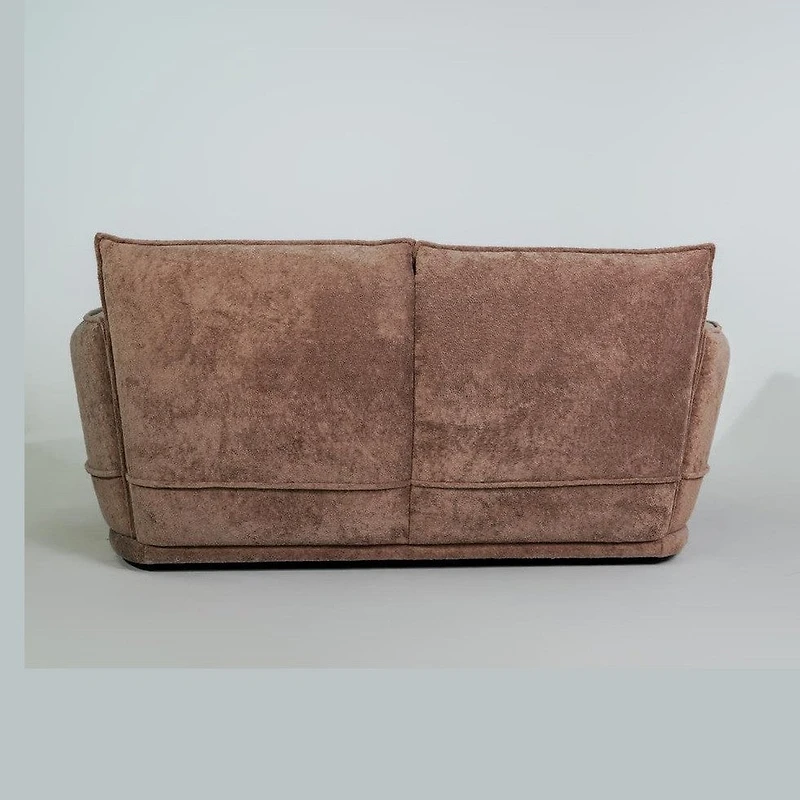 Kolbi Loveseat